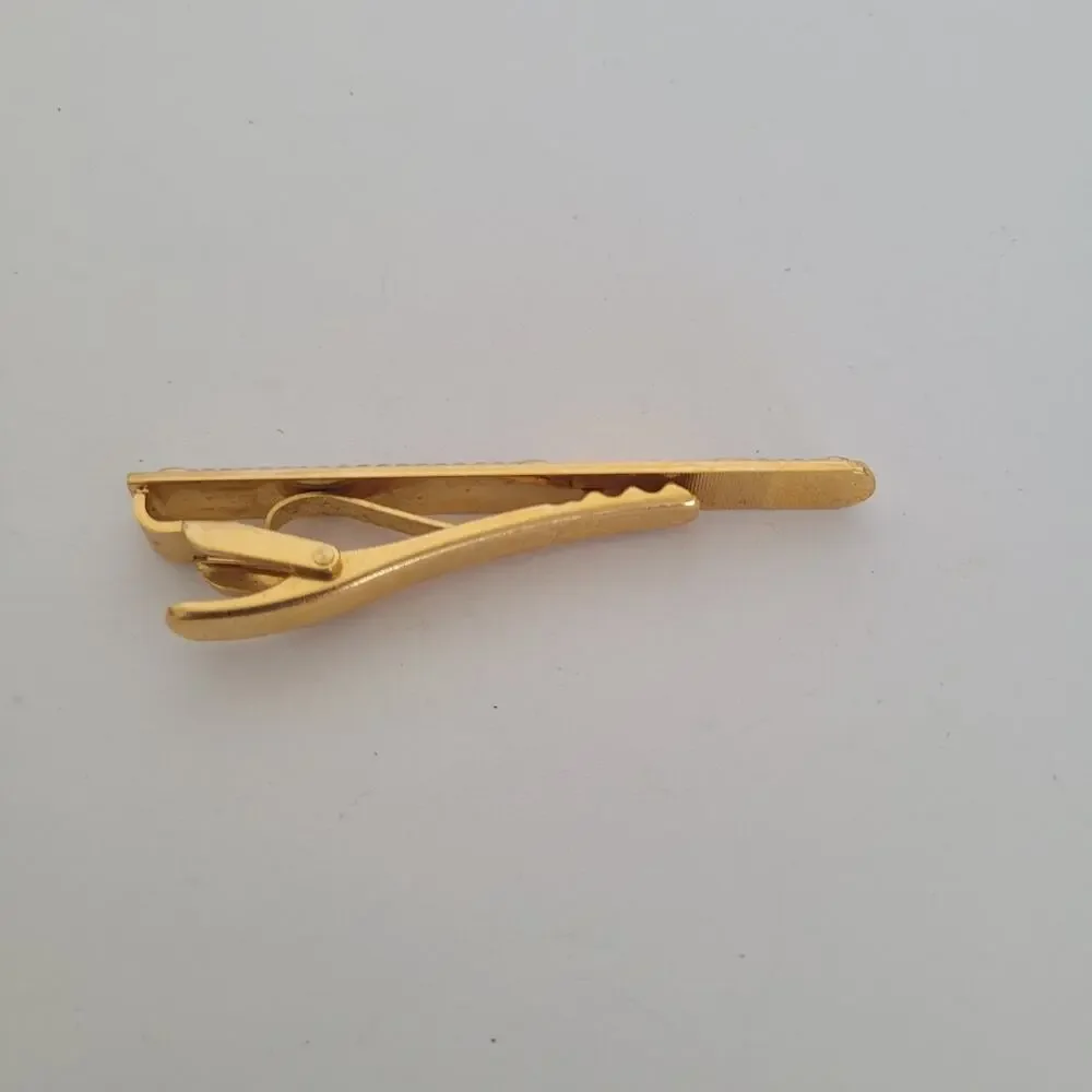 Nina Ricci Gold Silver Tone Tie Bar Clip‎ 2 Inch Logo Vintage Rope Clasp Germany